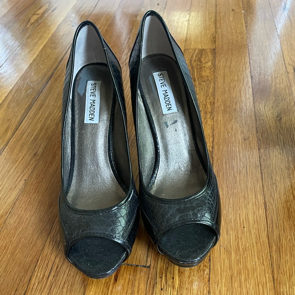 Black Steve Madden Heels